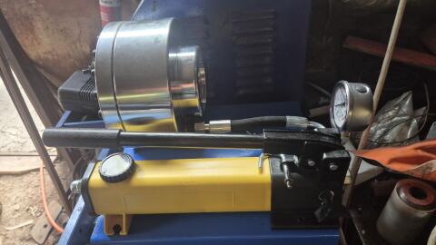 Hydraulikschlauchpresse