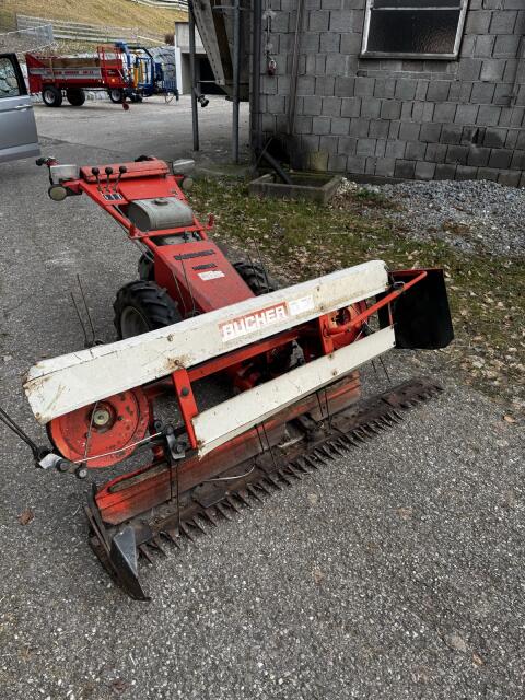 Bucher M500