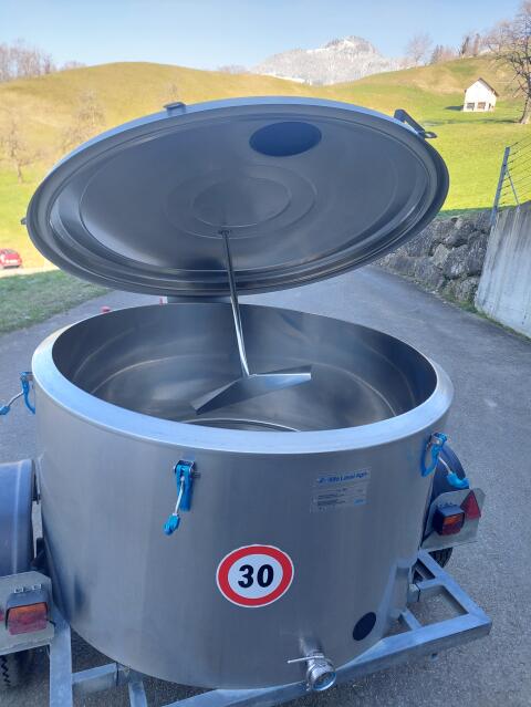 Milchtank / Tränkefass