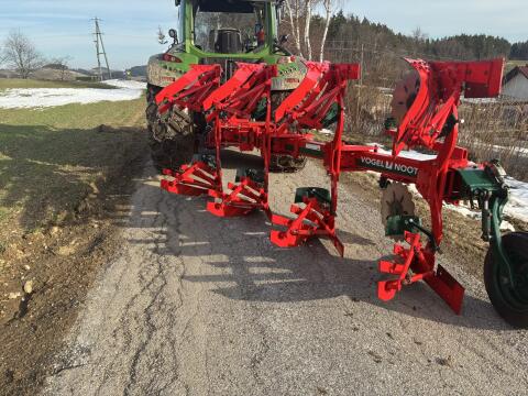 Vogel & Noot 1.000 Vario Pflug
