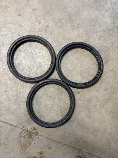 3x Farmflex 325x30L