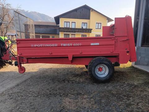 Miststreuer Pöttinger Twist 6001