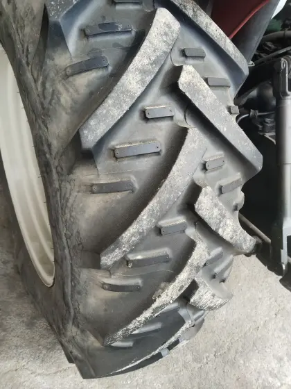 Kleber Super G 16,9R30 Steyr Kompakt 75 Kompletträder