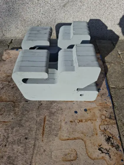 Frontgewicht zu Steyr Plus
