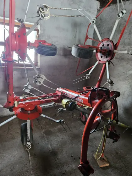 Pöttinger Kreiselheuer HIT 54