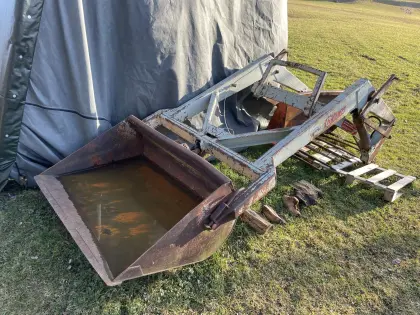 Hauer Frontlader Oberrahmen B