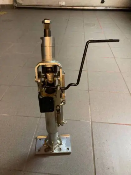 Lenksäule für Steyr/Case