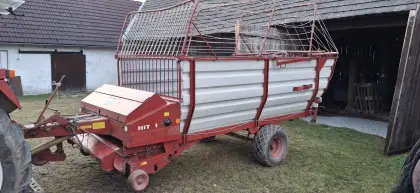 Ladewagen Pöttinger Hit 1