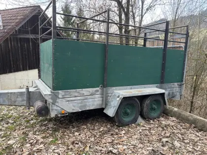 Traktorviehanhänger