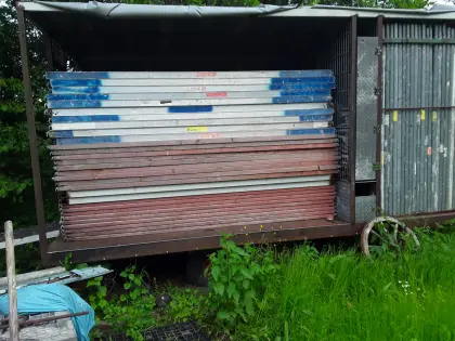 Layher Gerüst zum verborgen