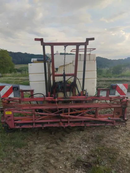 Holder IS 1000 hydr. klappbar