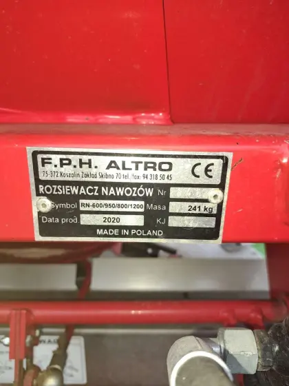 Düngerstreuer Stecro