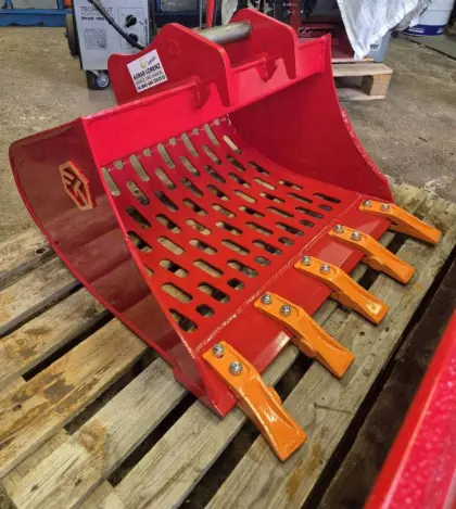 Gitterlöffel Sieblöffel