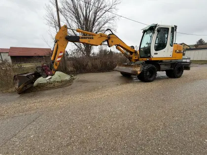 Liebherr Mobilbagger A311