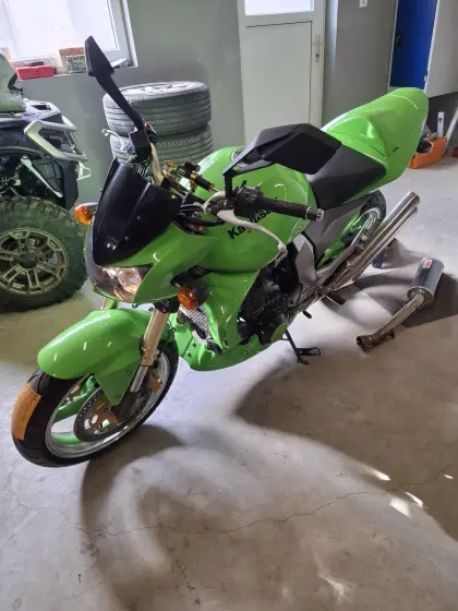 Kawasaki Z 1000, Eintausch, echt sehr guter Zustand