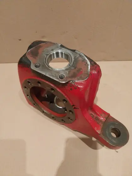 Verkaufe eine li. Schwenkbrücke zu ZF APL 1251 oder 1351