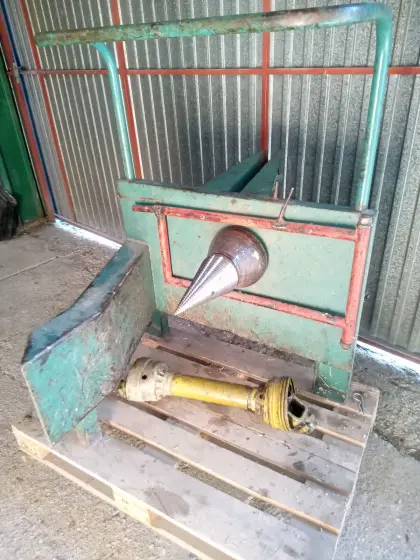 Verkaufe Kegelspalter