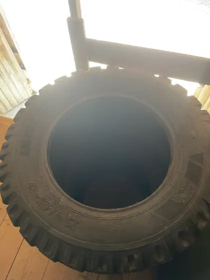 Verkaufe BKT Reifen AW Profil 19/45-17