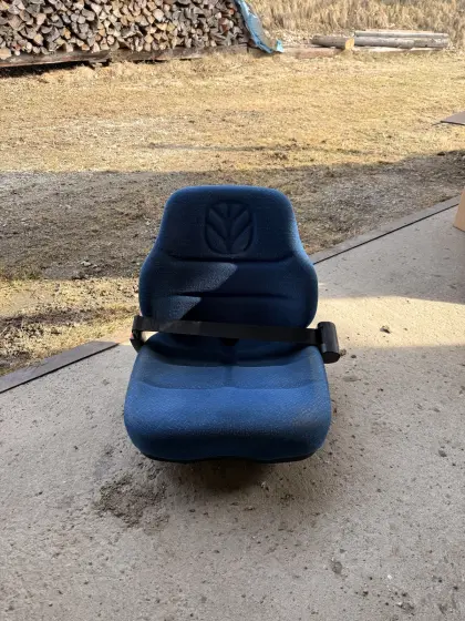NewHolland Traktorsitz