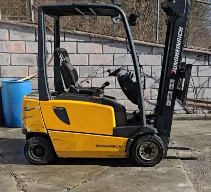 Jungheinrich EFG 320