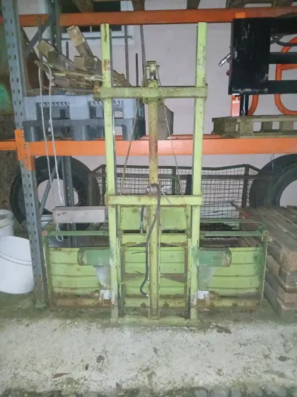 Hubgerüst Ballenspieß