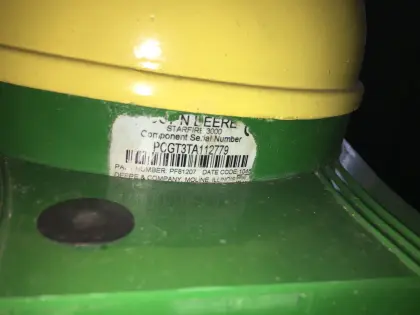 John Deere Starfire 3000 GPS Empfänger