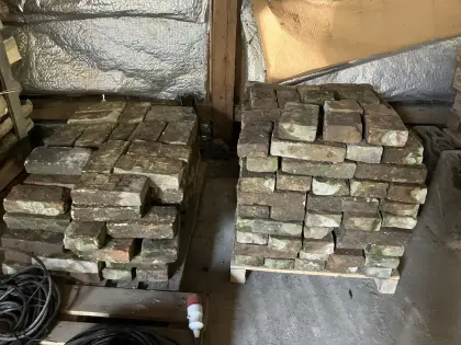 Alte Mauerziegel Maße 29x14x7