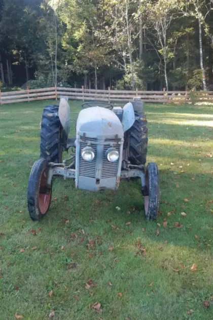 Oldtimer Ferguson TEF