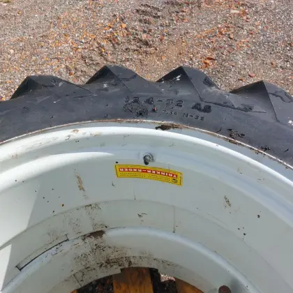 Zwillingsräder 12.4-R32 AS