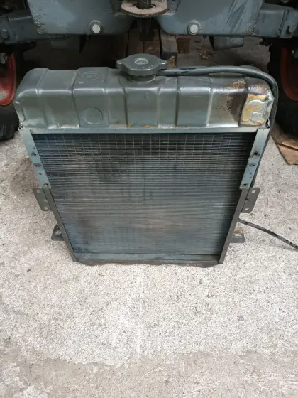 Fendt 103S Wasser Kühler