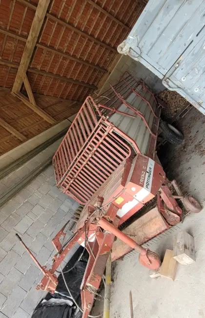 Ladewagen Pöttinger