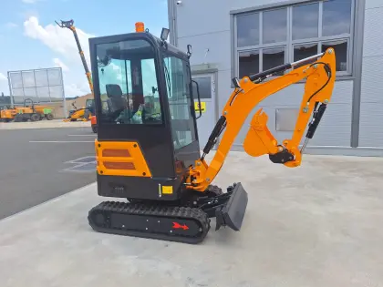 Ganz neu, Minibagger Mosquito, Gewicht: 2 t