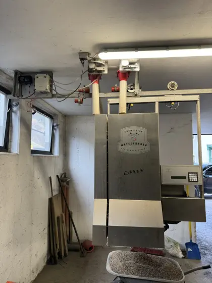 Wasserbauer Futterautomat