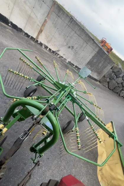 Kreiselschwader Krone Swadro 46