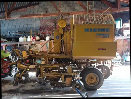 Kleine 5002 Rübenvollernter