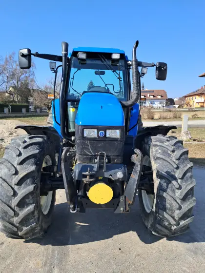 New Holland TS 115
