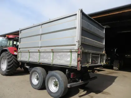 Tandem 3Seiten Kipper mit Getreideaufbau