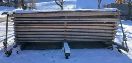 Dachlatten zu verkaufen.