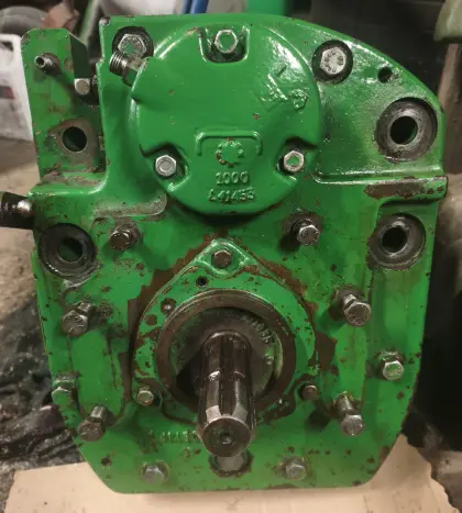 John Deere Frontzapfwelle