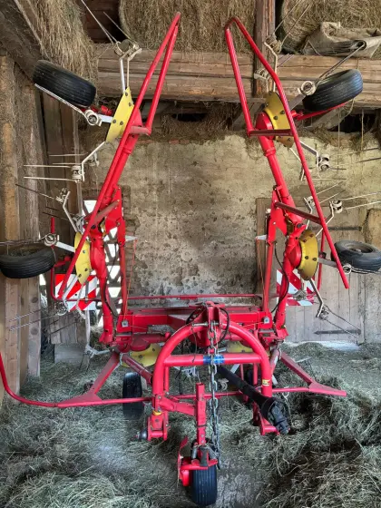 Pöttinger Kreiselheuer Eurohit 69N