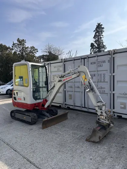 Takeuchi TB216