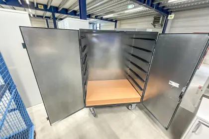 Fetra 5493 Metallschrank, Werkstatt Schrank, Verwahrung