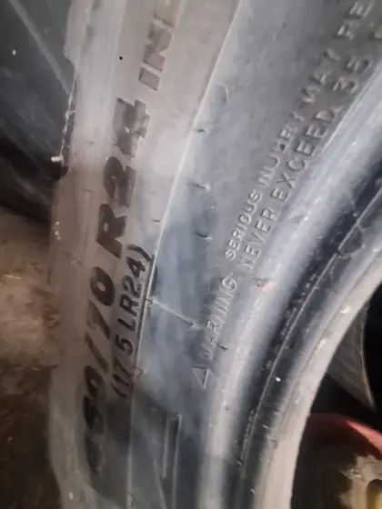 4x Michelin 460/70 R24