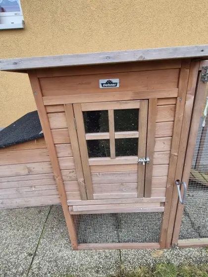 Hühnerstall mit Auslauf
