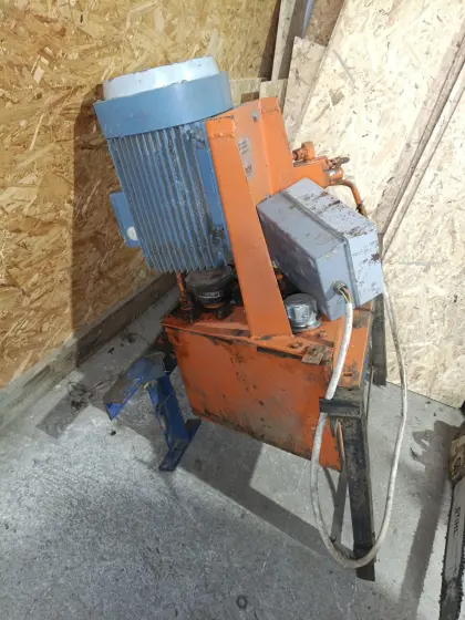 Hydraulikaggregat für Entmistung