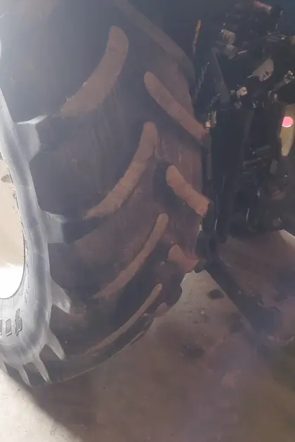 Reifen 650/65 R38  540/65 R28