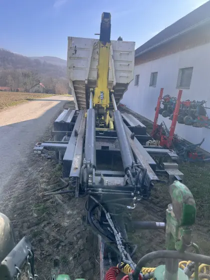 Pferdemist Abtransport