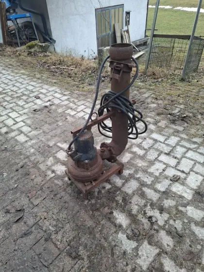 Tauchpumpe mit Schneidwerk