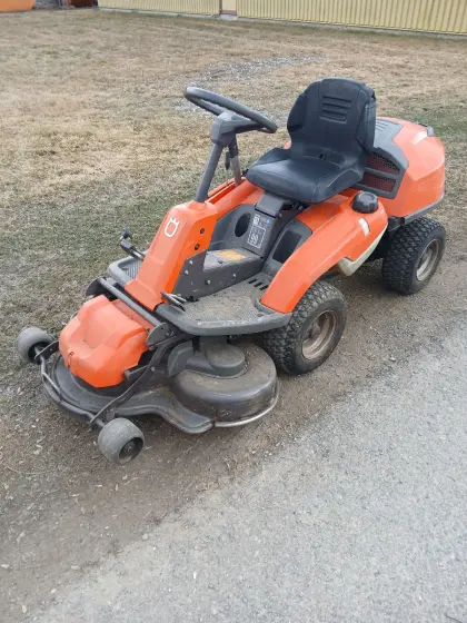 Husqvarna Rider R214 AWD Allrad