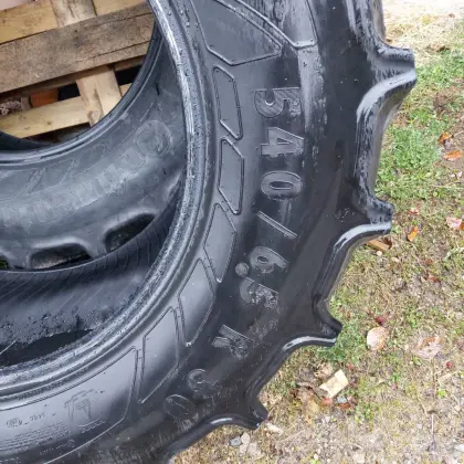 Continental 540/65R30